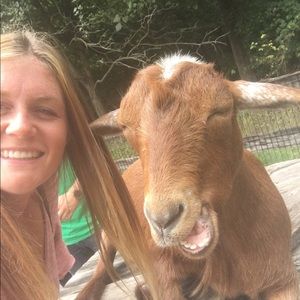 Meet your Posher, Katie